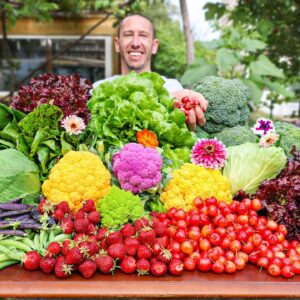 Incredible Organic Garden Harvest, Here is What I Harvested Today...